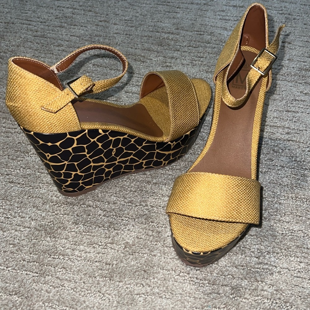 Fashion Animal Print Wedge Sandals- Size 8